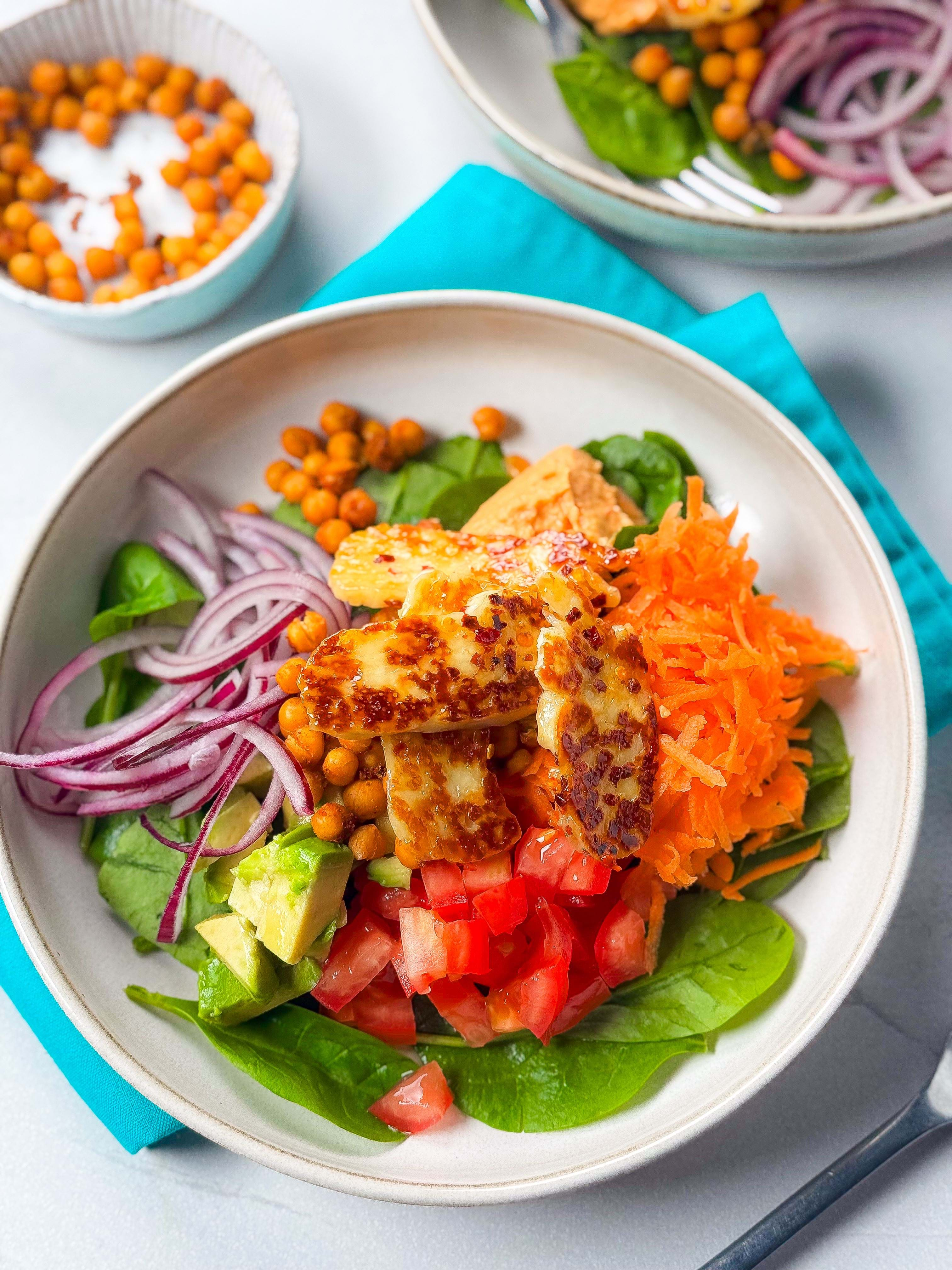 Sticky halloumi bowl