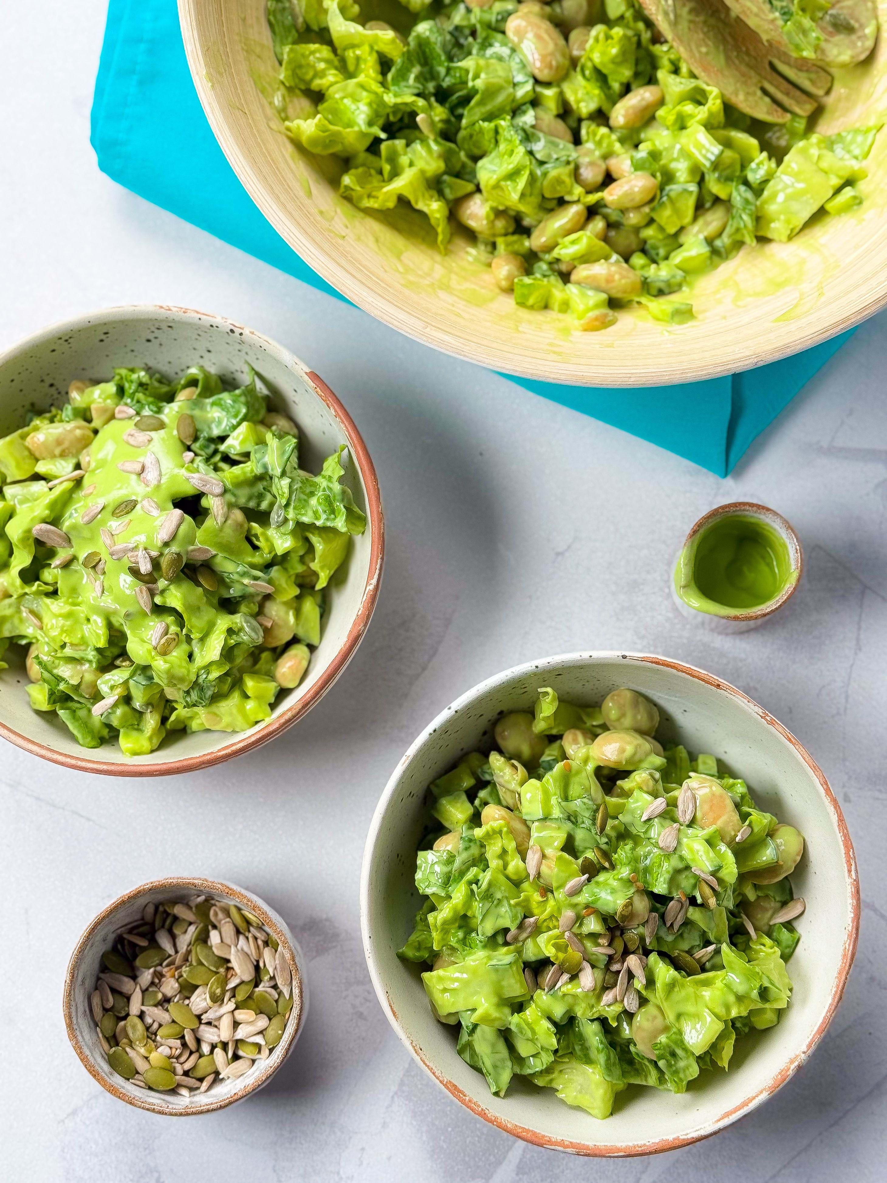 Green goddess salad with beans