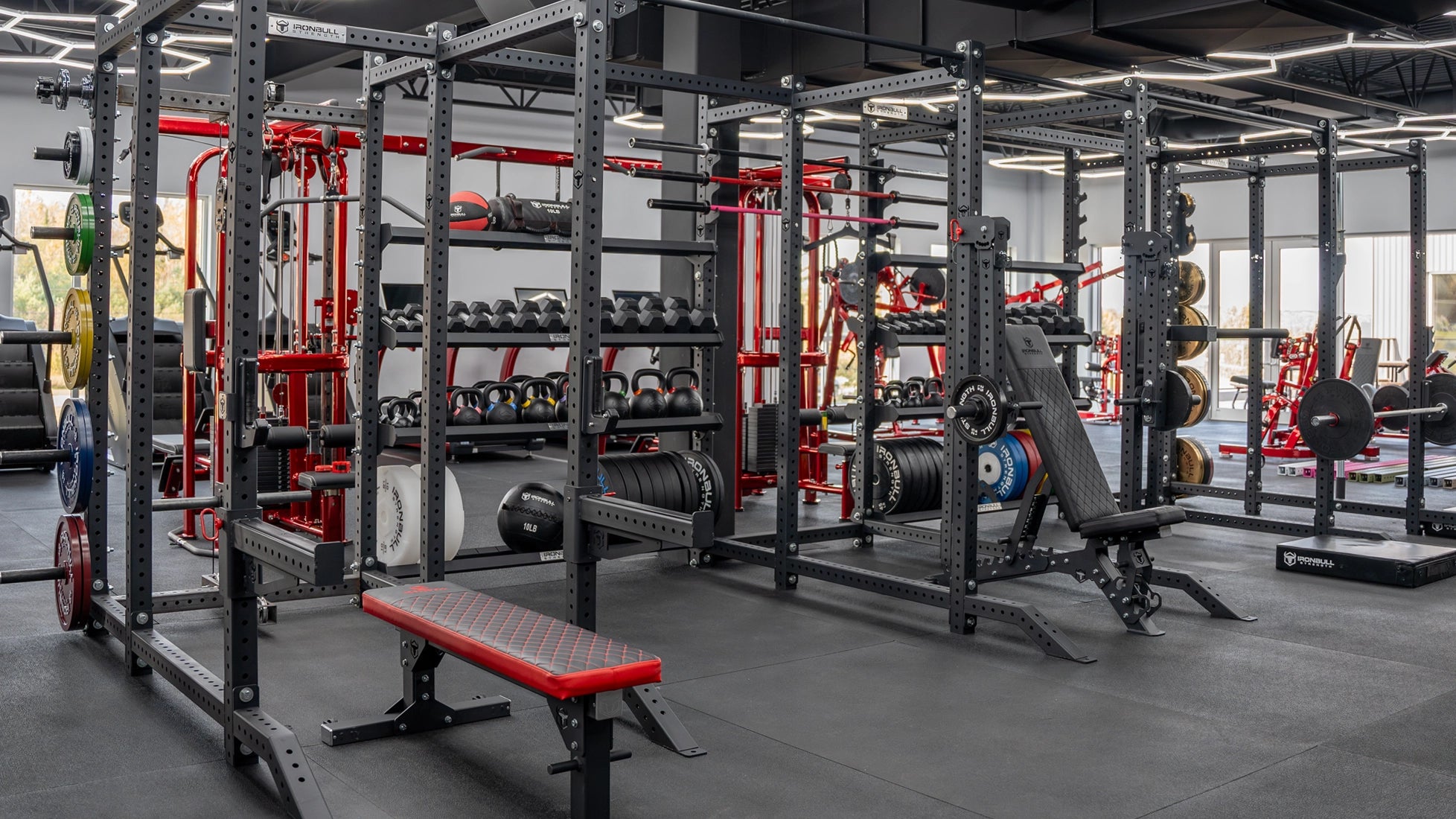 Commercial gym machines and equipment