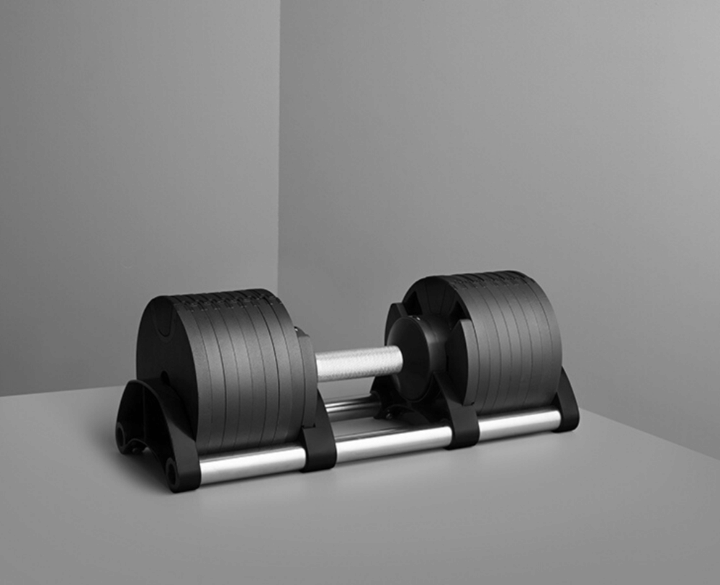 Adjustable dumbbell in black metal